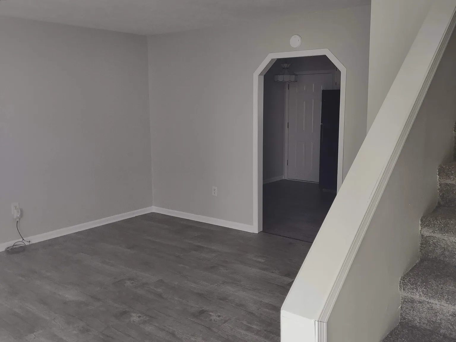 1008 N Fairmont Ave — Photo 3