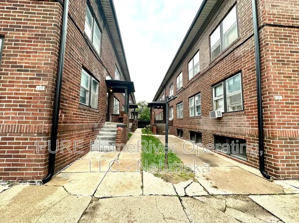 120 N 6th St