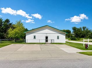 321 E 18th St, Concordia, KS 66901