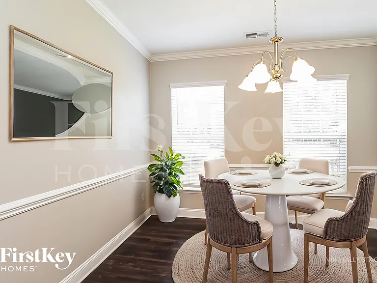 4908 Wilcrest Ct — Photo 8