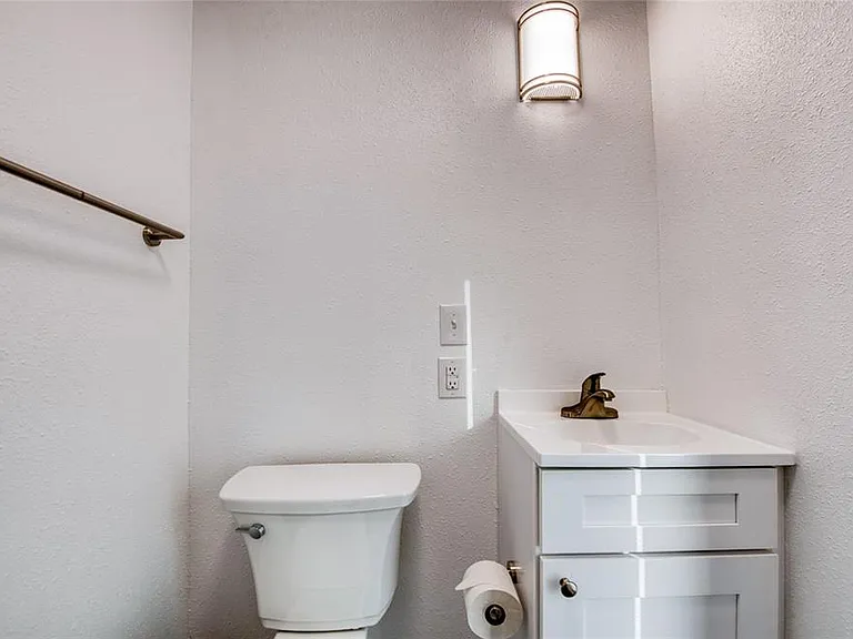 19506 Gulf Blvd #4 — Photo 41