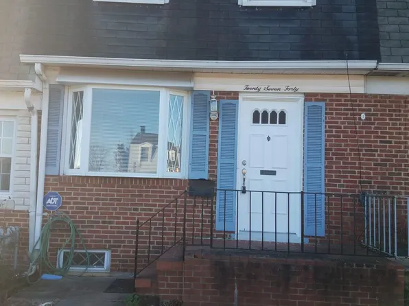 2740 Marbourne Ave, Baltimore, MD 21230