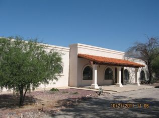 961 E Calle Mariposa, Tucson, AZ 85718