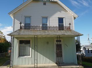 418 S Main St, Elizabeth, IL 61028