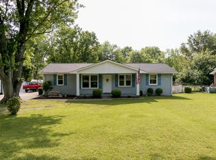 1274 Taylor Town Rd, White Bluff, TN 37187