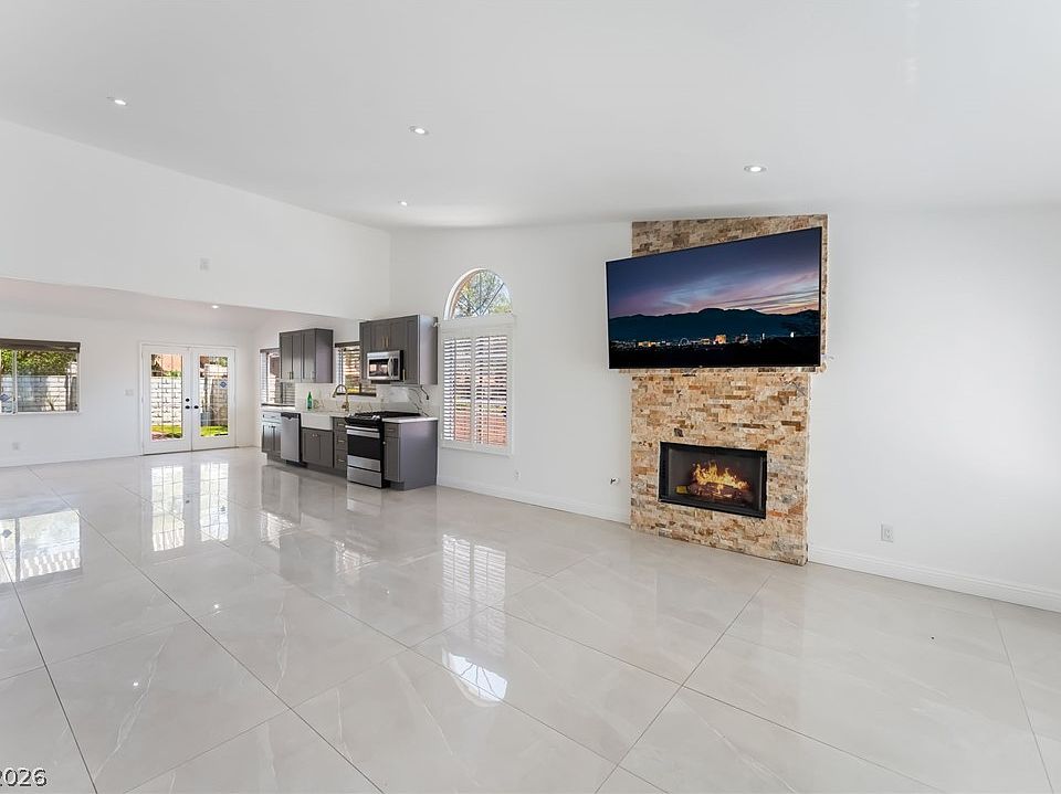 1st image of 9028 Cypress Point Way