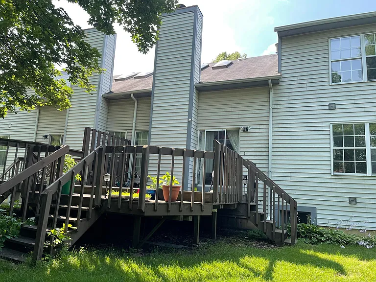 1720 Westbridge Ct — Photo 16