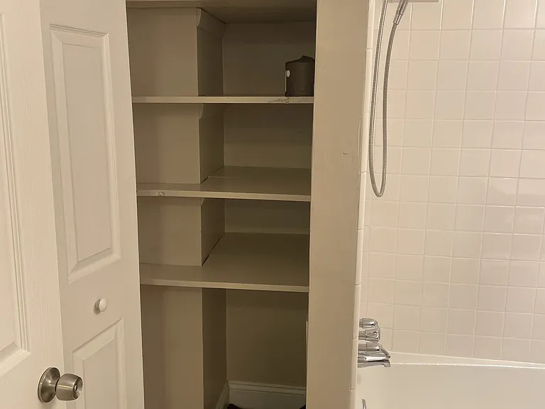 1800 Jefferson Park Ave #59 — Photo 12