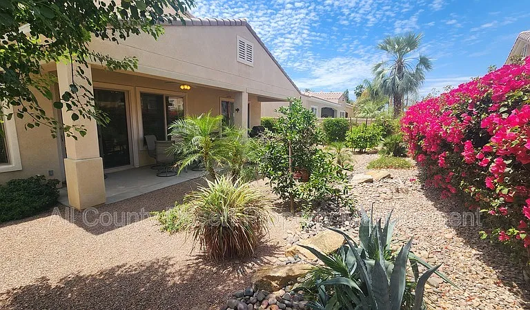 81566 Avenida Sombra — Photo 21