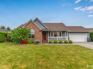 104 Woodfield Ct, Lynden, WA 98264