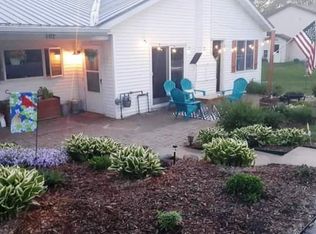 102 Tallman Ct, Ridgeway, WI 53582