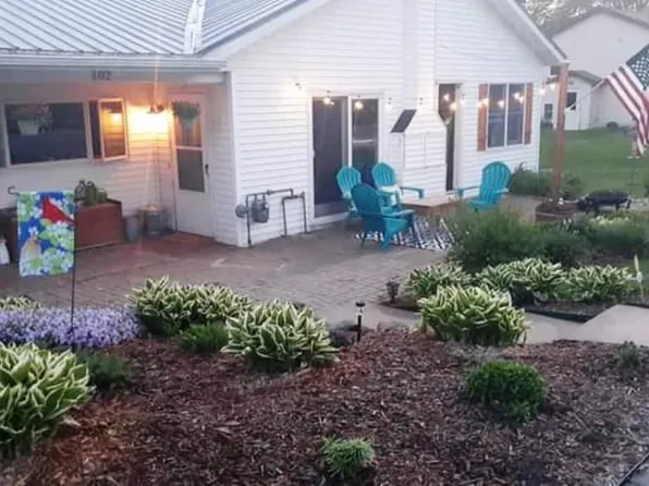 102 Tallman Ct, Ridgeway, WI 53582