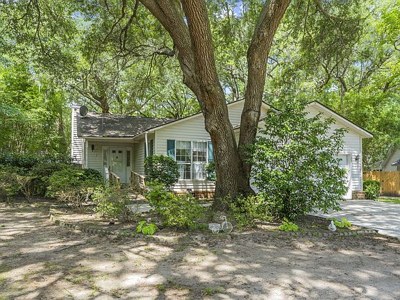 3rd image of 3603 Walkers Ferry Ln