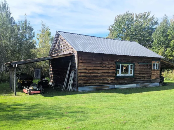 1371 N Woods Rd, Hermon, NY 13652