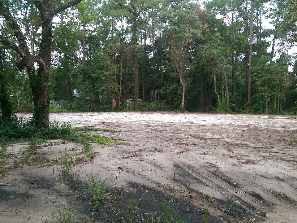 1st image of 11050 Saint Charles Pl