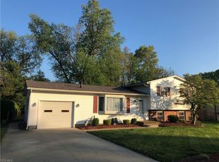 212 E 16th St, Dover, OH