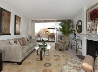5340 Broadway Ter APT 103, Oakland, CA 94618