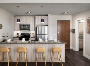 857 Harrison St, Denver, CO 80206