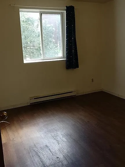 3044 Sandwich St #302 — Photo 8