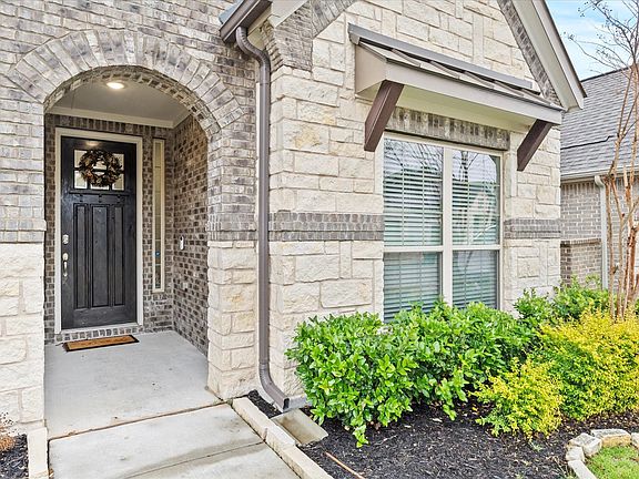 5th image of 3220 Flowering Peach Dr