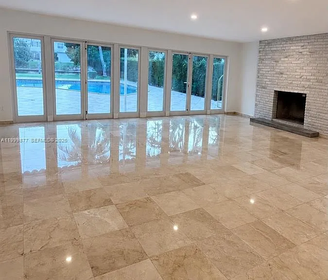 4403 Palm Ln — Photo 8