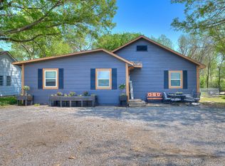 305 S Lee Ave, Wagoner, OK 74467