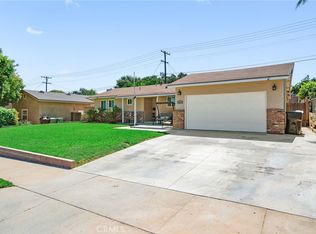 2074 Ridgeview Ter, Corona, CA 92882