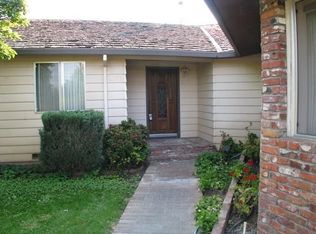 6574 Clear View Dr, Anderson, CA 96007