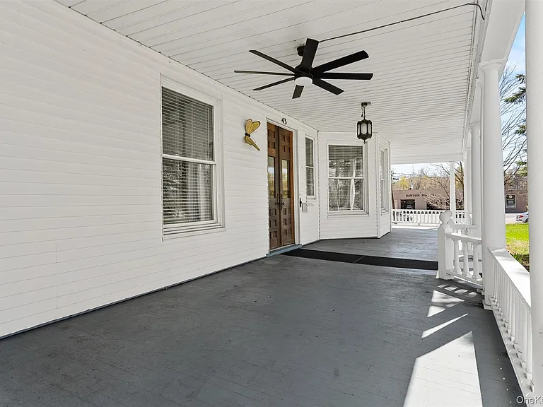 43 Oakland Ave #3 — Photo 4