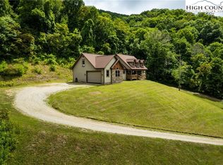 333 Linda Ln, Vilas, NC 28692