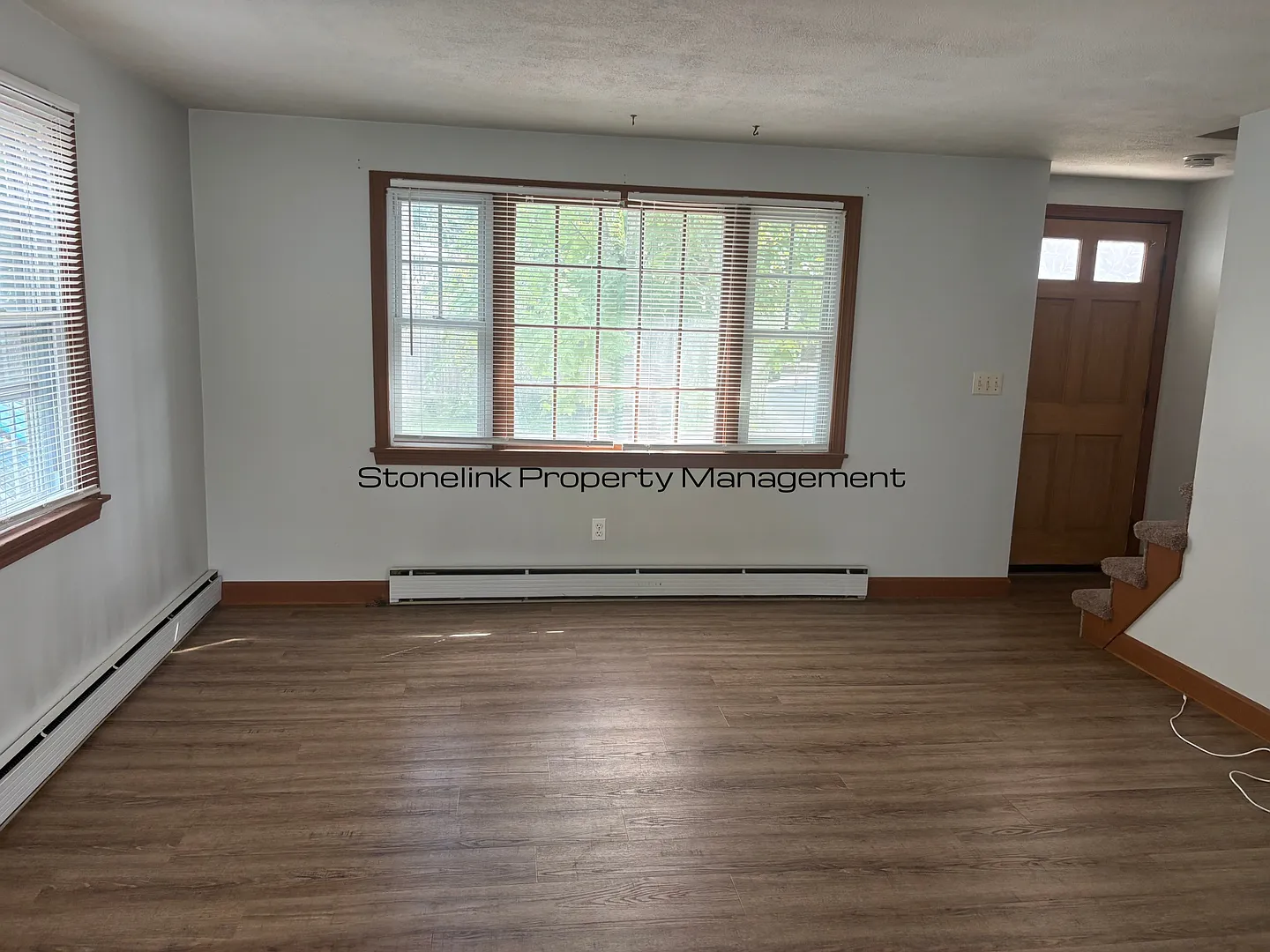 Newly Renovated Townhouse Styke Apartment For Rent in Providence! — Photo 3