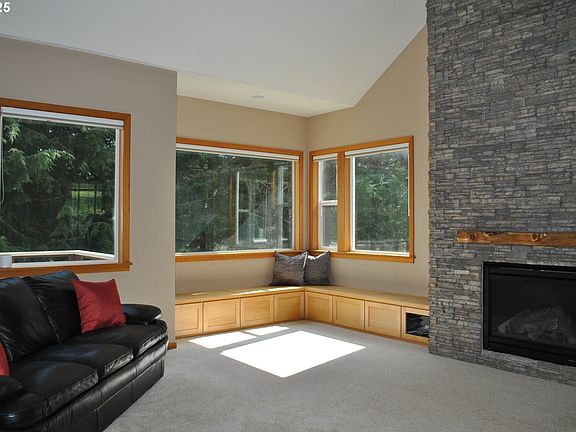 4th image of 21626 Glaze Rd