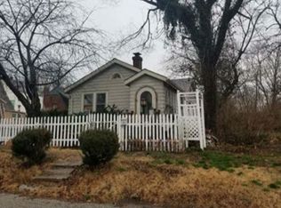 611 Alton St, Alton, IL 62002