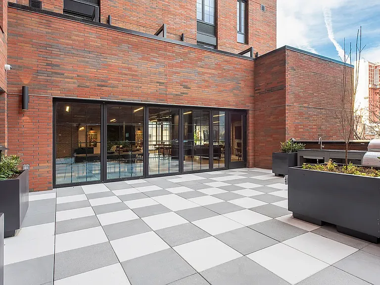 1856 Park Ave #11C — Photo 15