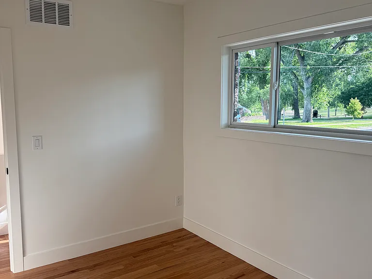 491 S Franklin St — Photo 13