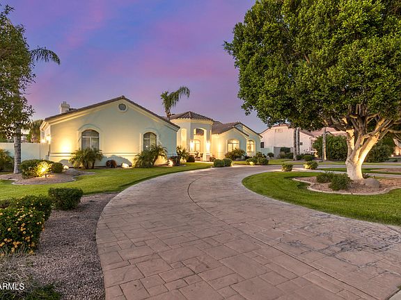 5th image of 3662 E CAMPBELL Court