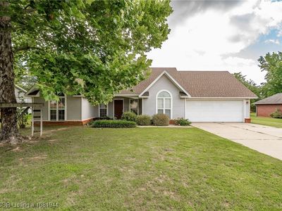 2402 Cardinal Ln, Poteau, OK, 74953