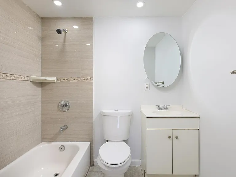 131 Armstrong Ave #1 — Photo 13