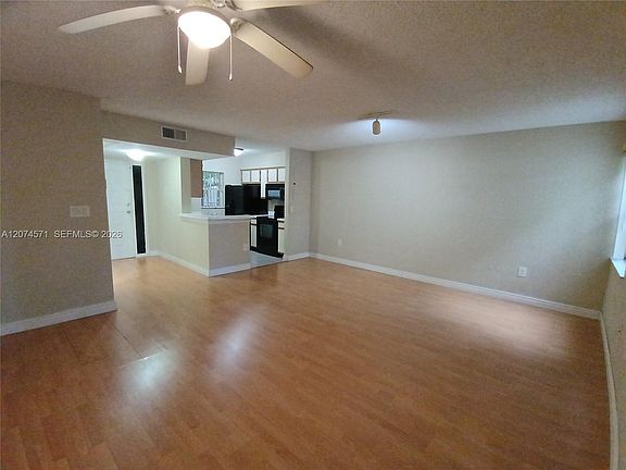3rd image of 2871 N Oakland Forest Dr APT 210