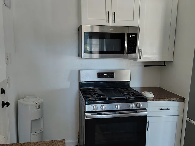 6891 Olive St — Photo 2