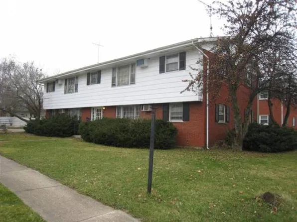 1603 Indiana St, Saint Charles, IL 60174