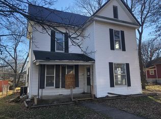 1324 Grand Ave, Parsons, KS 67357
