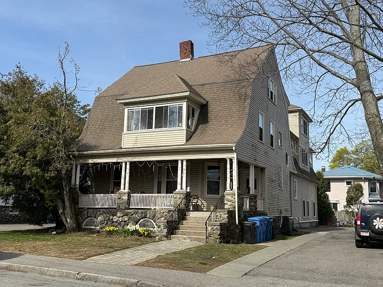 241 Lowell St #1 — Photo 1