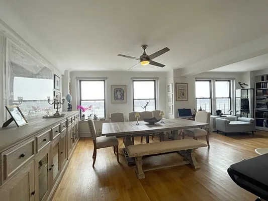 Rented by Rita S Citrin, LREB | media 6