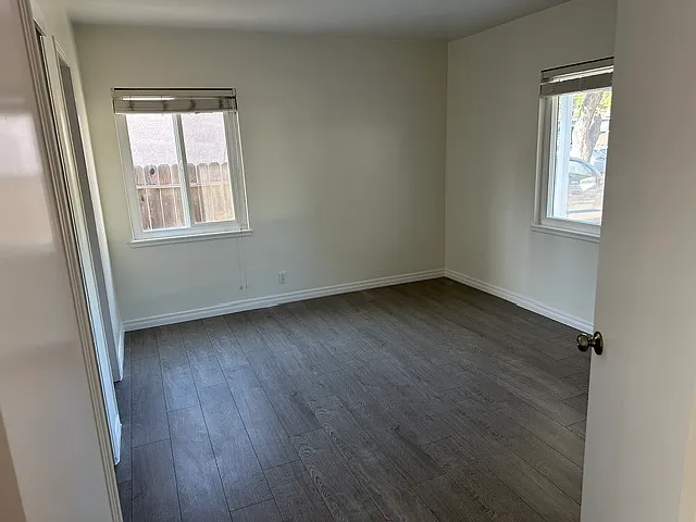 825 N Acacia Ave — Photo 5