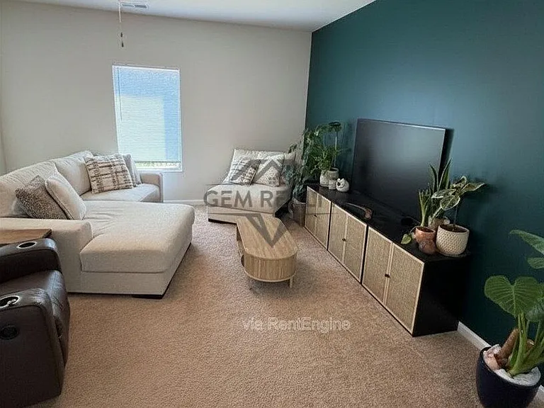 17111 J Shelby Guss Way — Photo 4