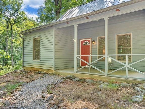 5th image of 7876 Peaks Rd