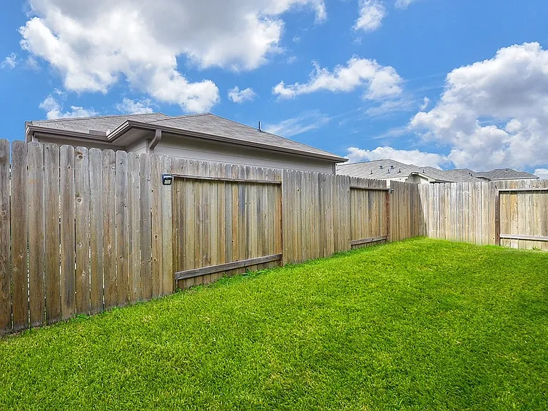 13312 Colby Meadow Dr — Photo 19