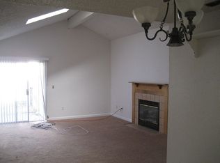 221 Cedar Rock Cir, Sacramento, CA