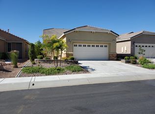 19455 Maple Creek Rd, Apple Valley, CA 92308